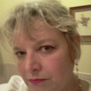 Meet your Posher, April